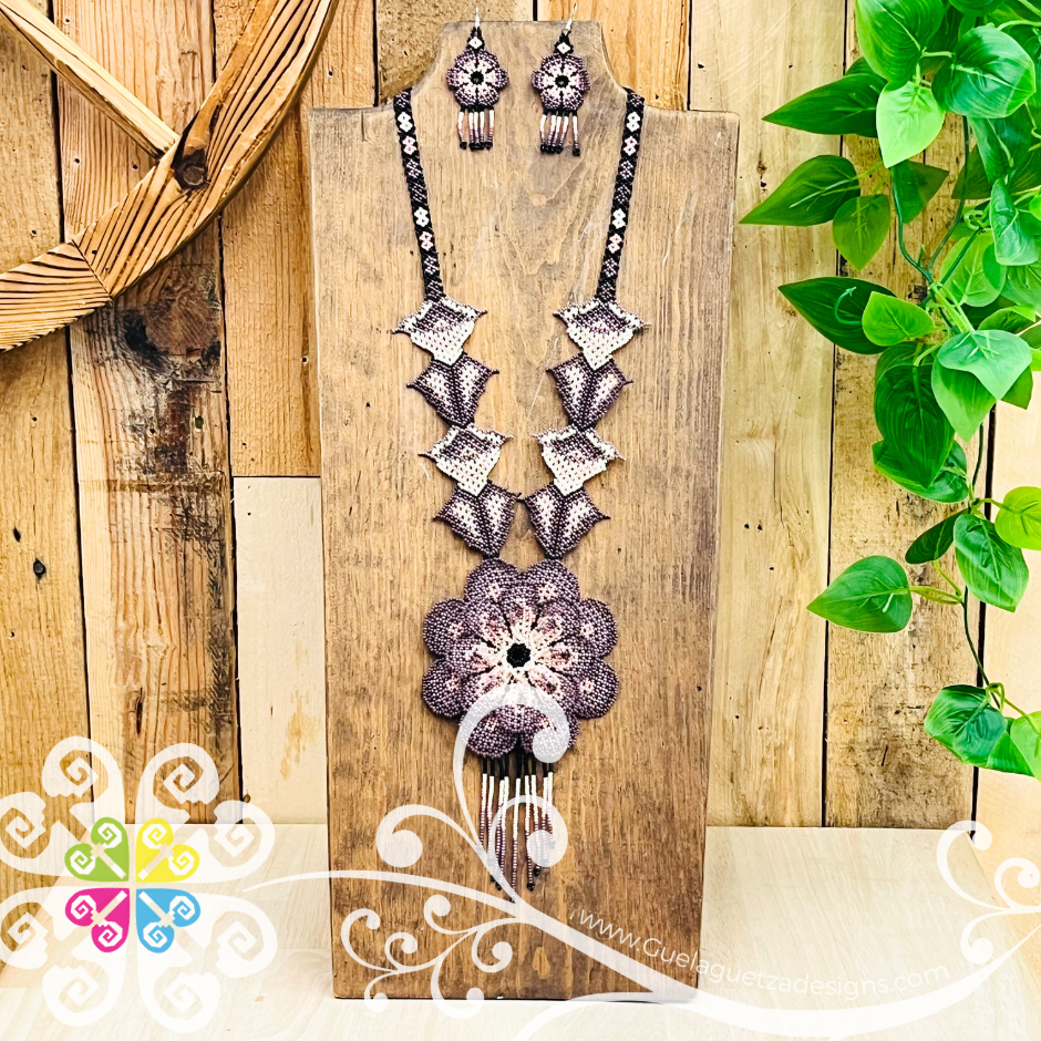 Primavera Flower Beaded Necklace Set