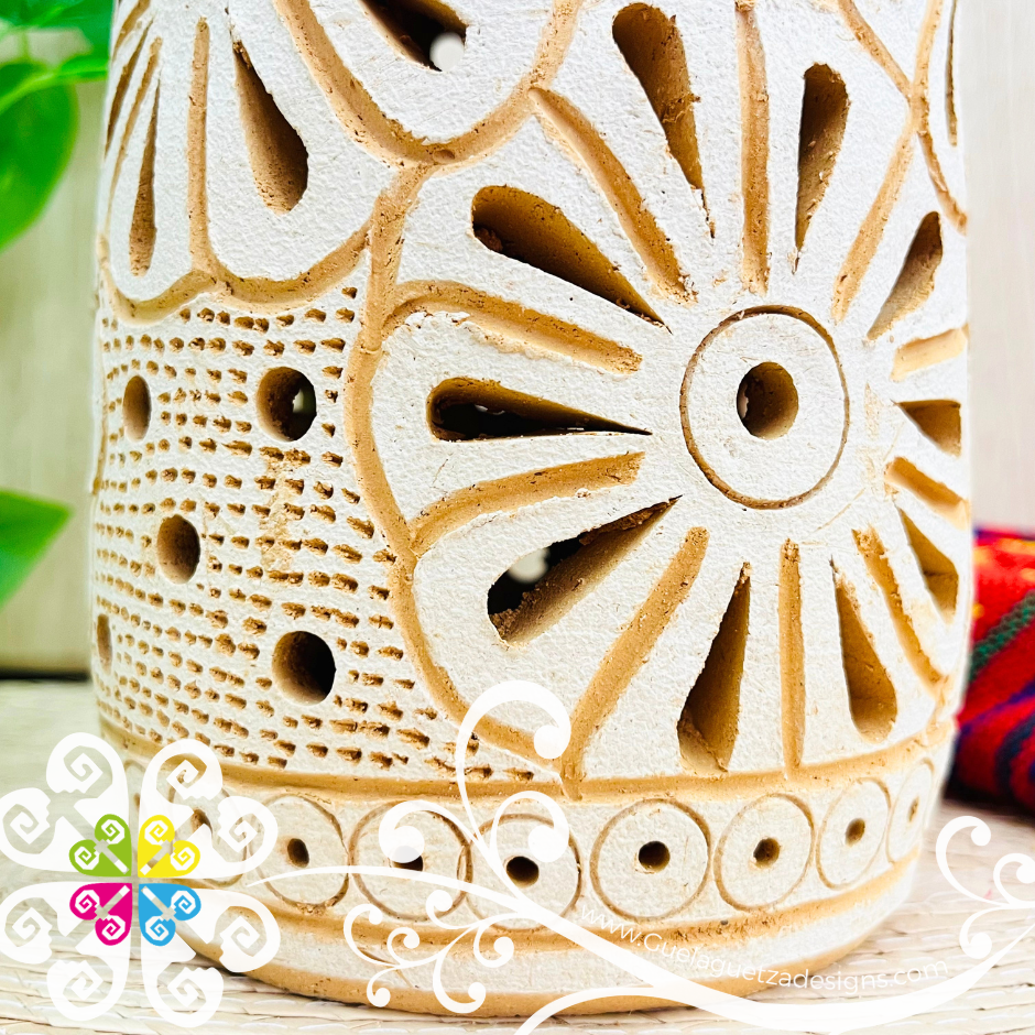 Flamingo Vase - Barro Atzompa