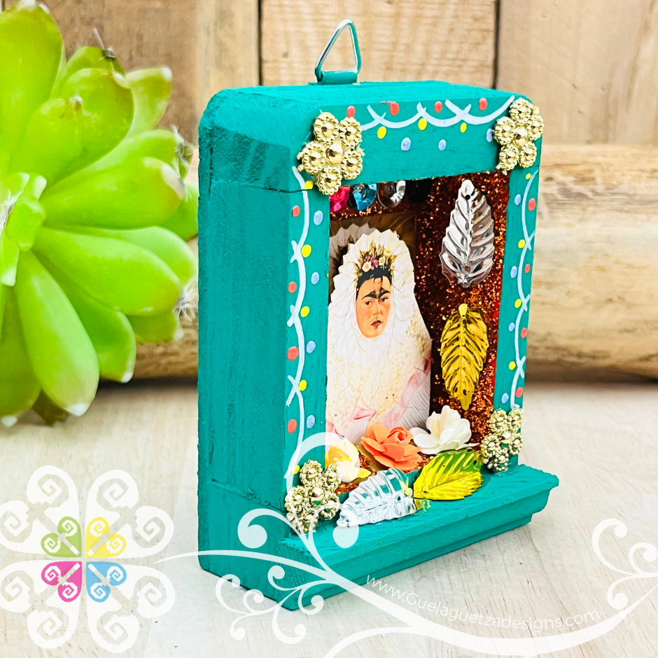 Green  Miniature Frida Nicho Shadow Box - Cajita Decorativa