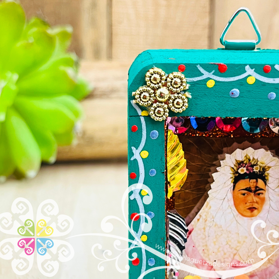 Green  Miniature Frida Nicho Shadow Box - Cajita Decorativa