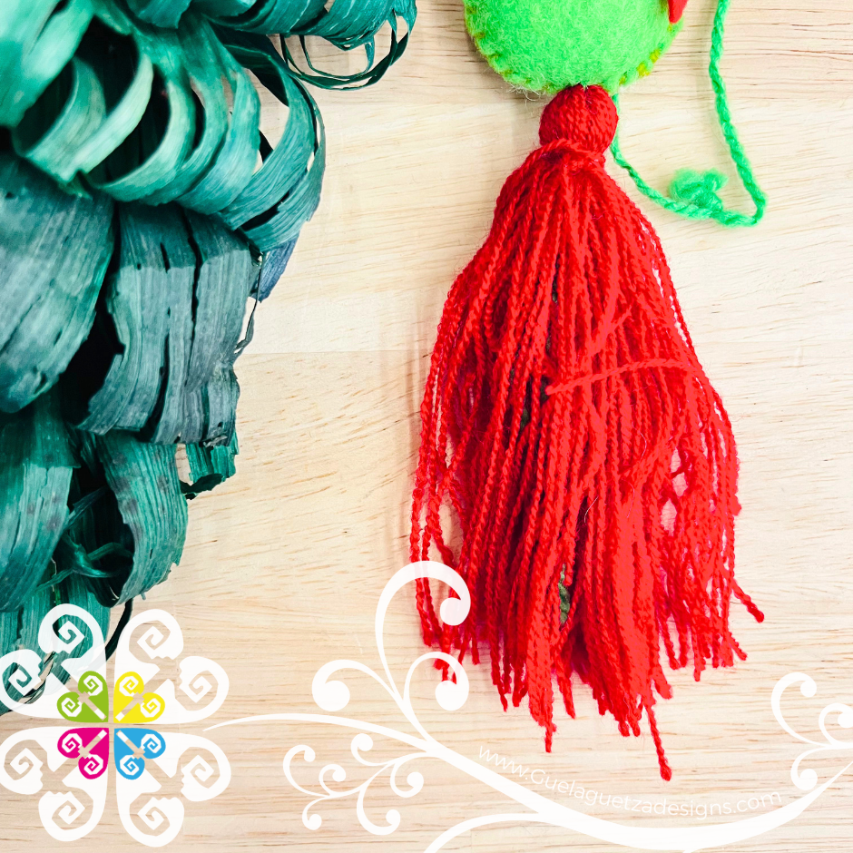 El Grinchy Pom Pom Sets - Christmas Ornaments