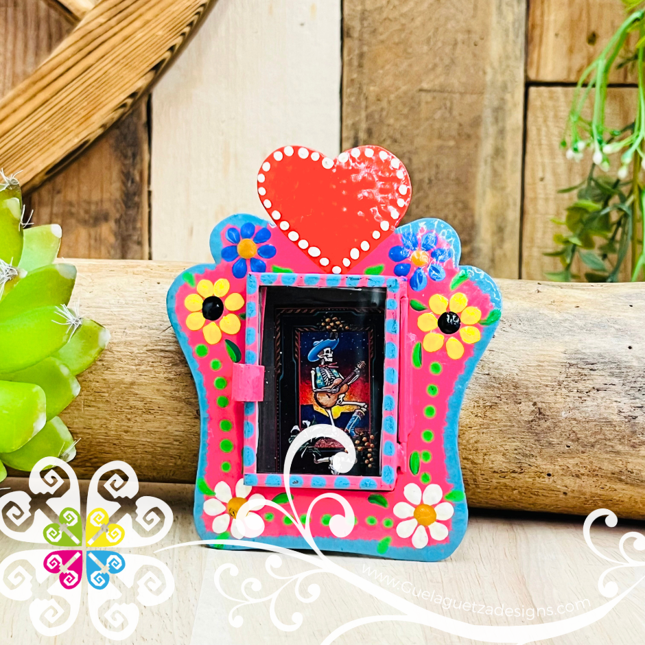 Small Catrina Nicho Frame - Hojalata San Miguel Collection