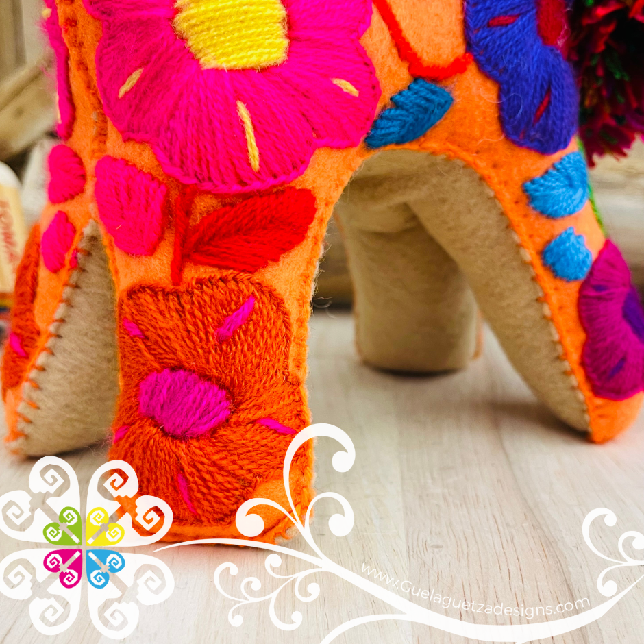 Embroidered Lion - Chiapas Stuffed Animal