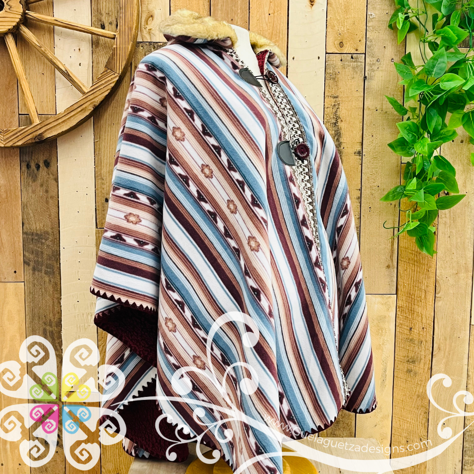 Poncho Polar - Insolated Poncho with Hoodie
