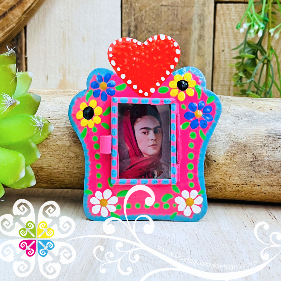 Small Frida Nicho Frame - Hojalata San Miguel Collection