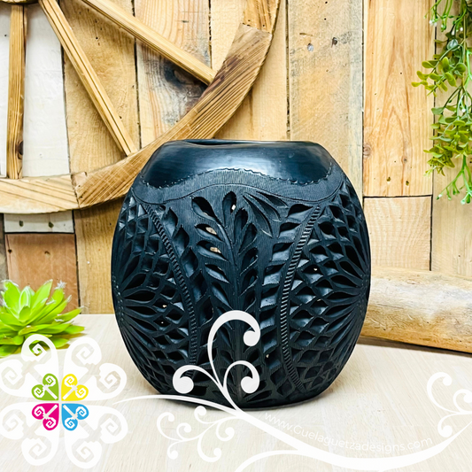 Oval Anfora Black Clay Vase - Barro Negro Oaxaca