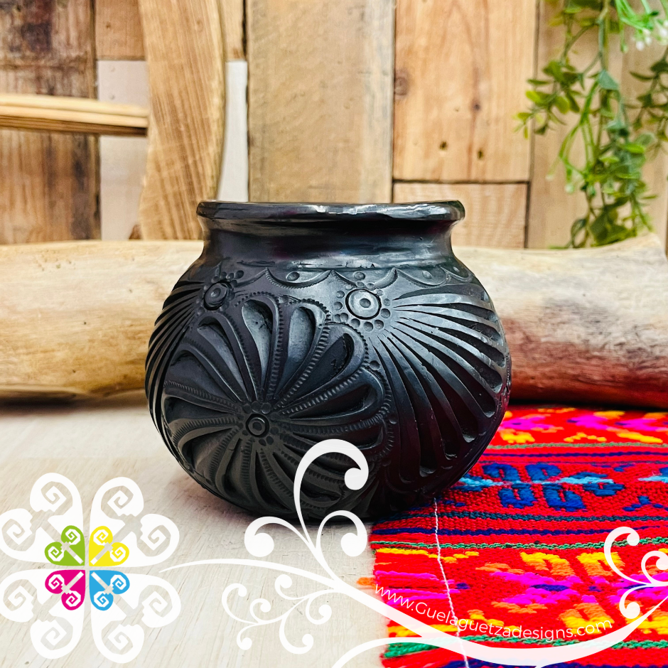 Small Olla Planter Black Clay Vase - Barro Negro Oaxaca