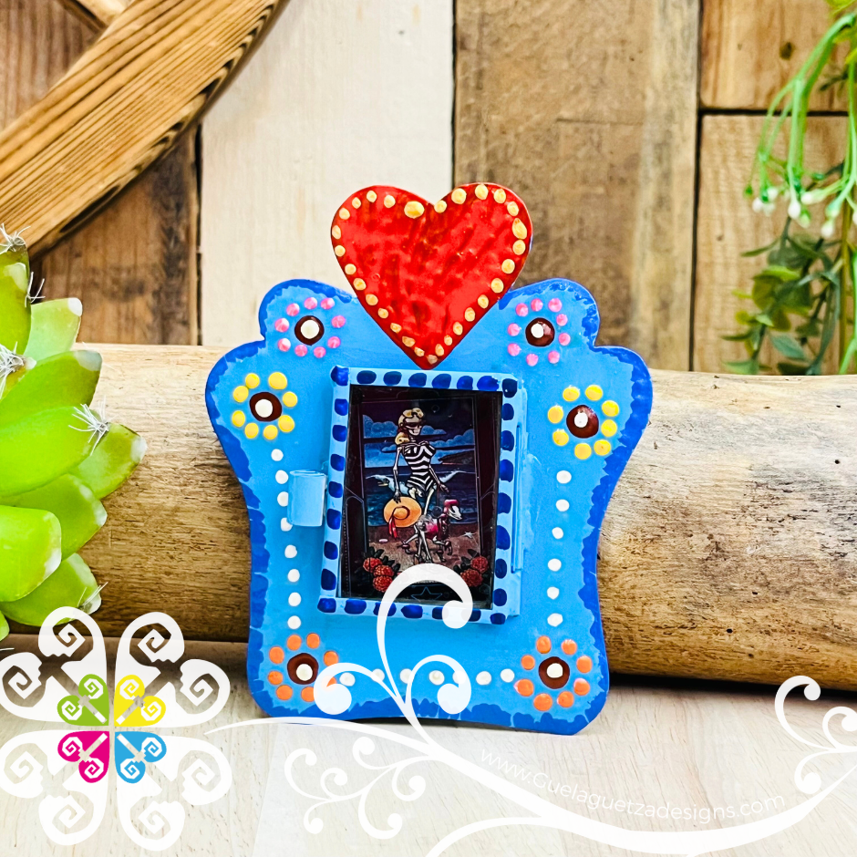 Small Catrina Nicho Frame - Hojalata San Miguel Collection