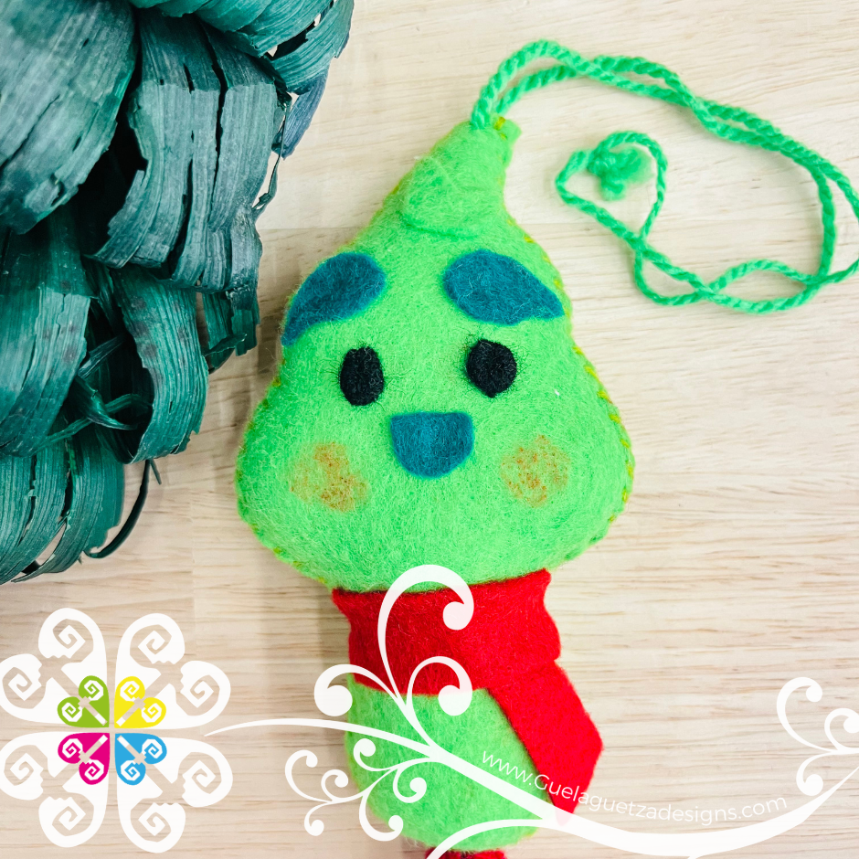 El Grinchy Pom Pom Sets - Christmas Ornaments