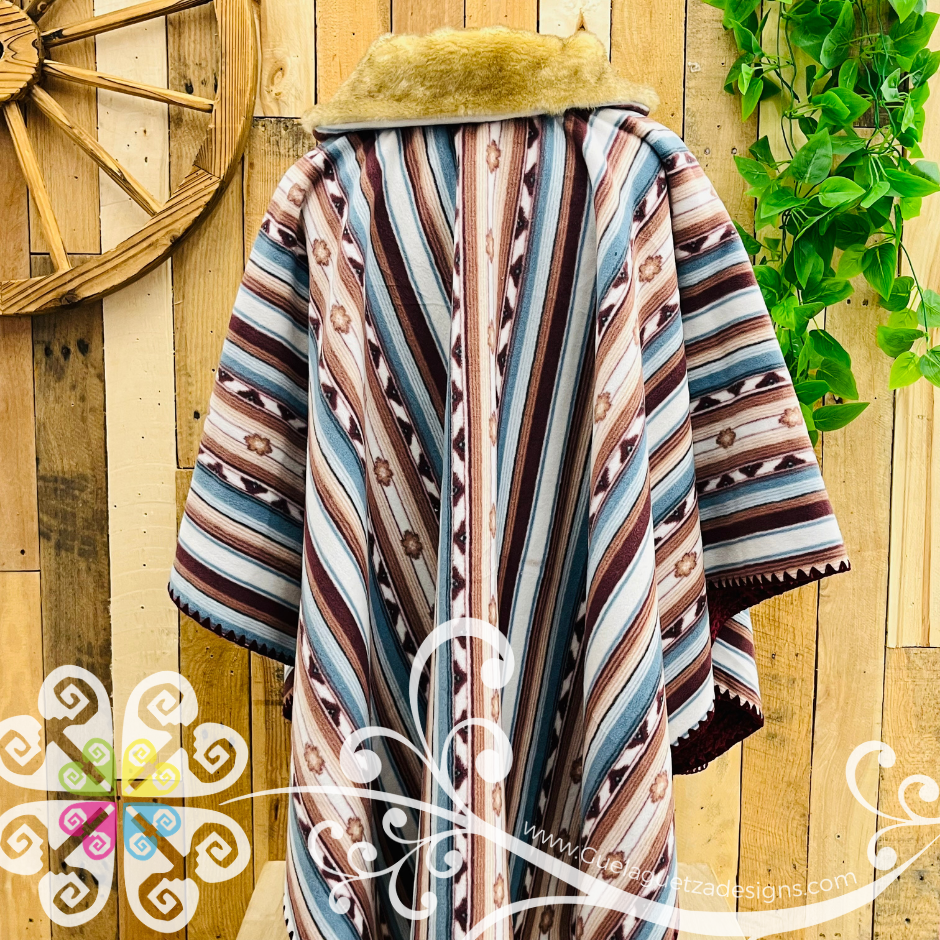 Poncho Polar - Insolated Poncho with Hoodie