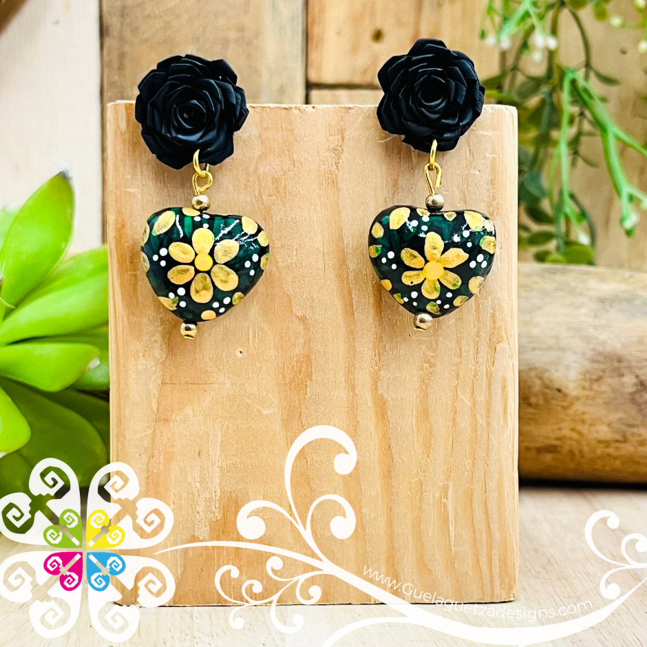 Corazon Barro Studs - Clay Earrings