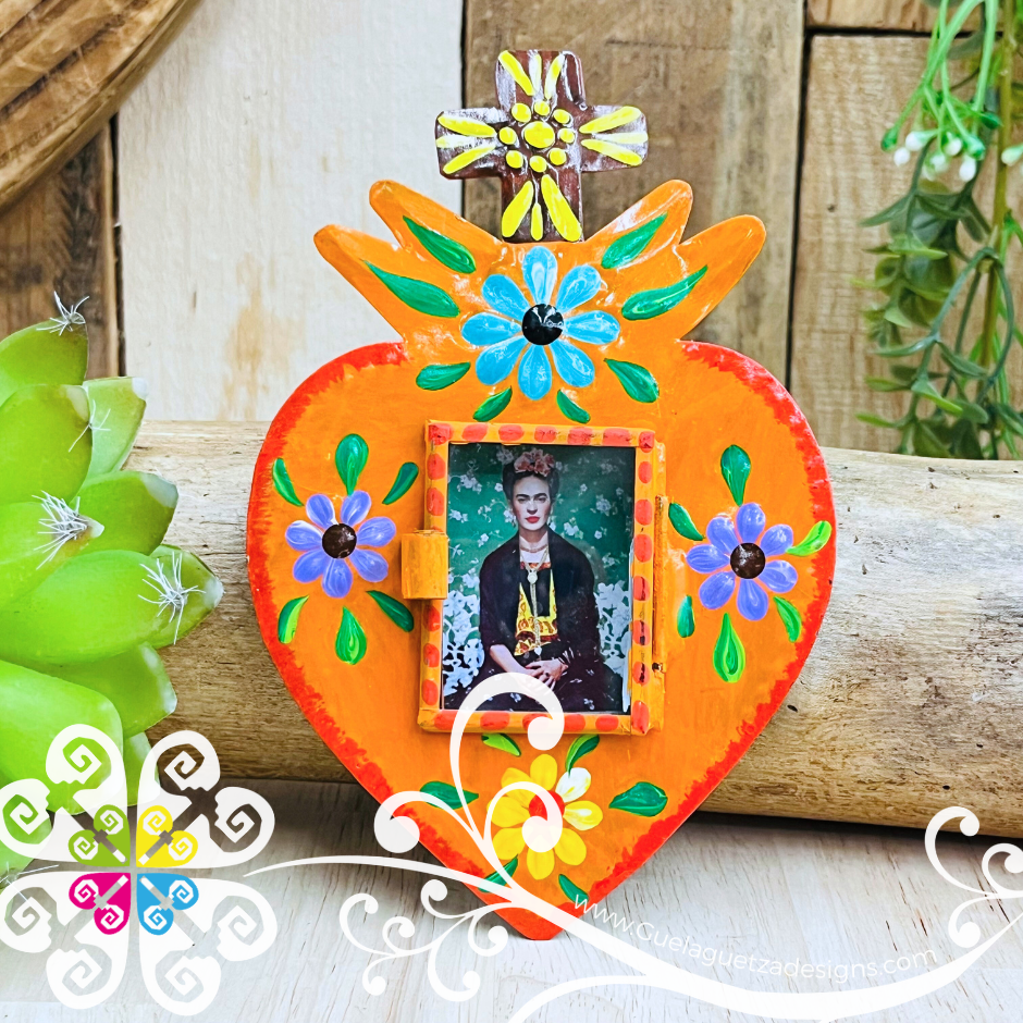 Small Frida Nicho Frame - Hojalata San Miguel Collection