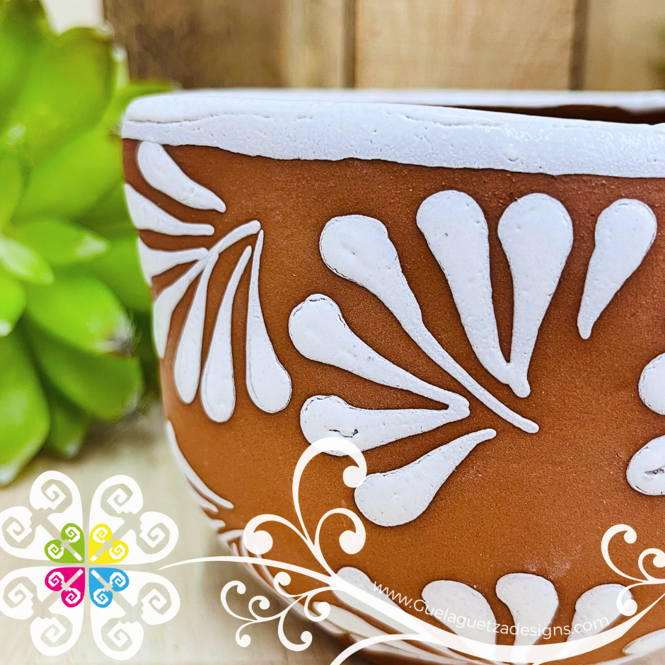Set of 4 Medium Natural / White Corazon Clay Mugs - Set Taza Barro