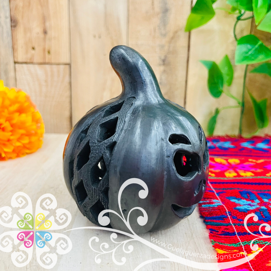 Calabaza con Carita Candle Holder - Barro Negro Oaxaca