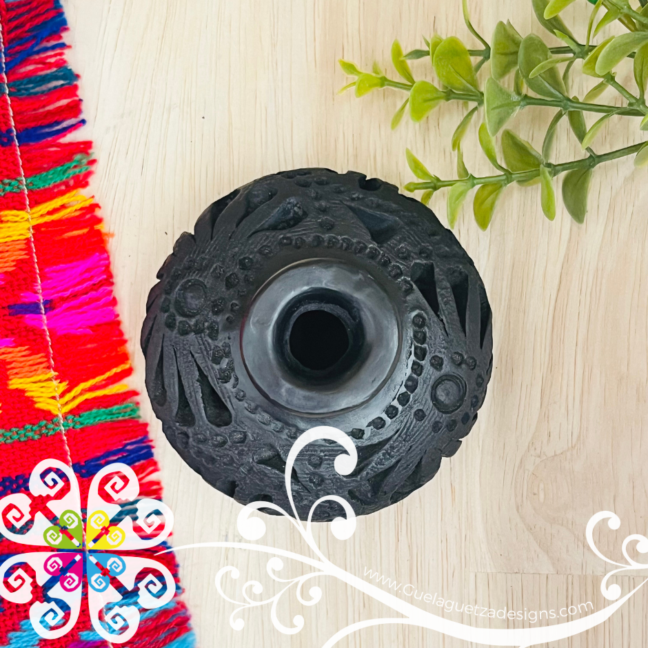 Mini Cantaro Nigua Black Clay Vase - Barro Negro Oaxaca
