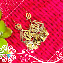 Small Gold Filigrana Artisan Earrings