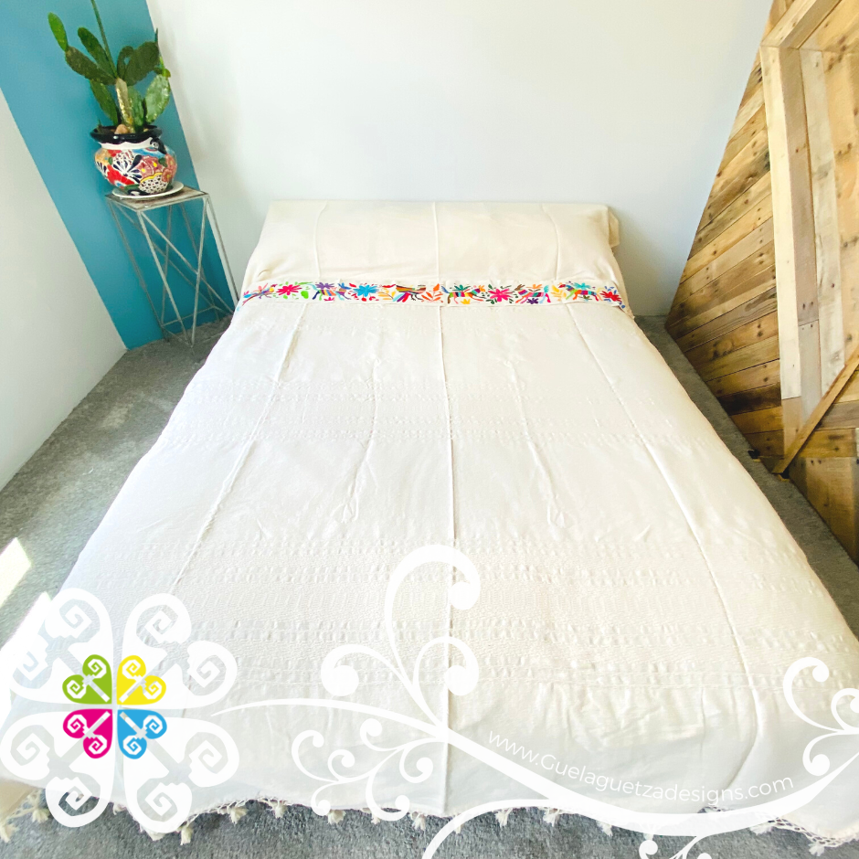 King Size - Pedal Loom Bed Cover with Otomi Runner