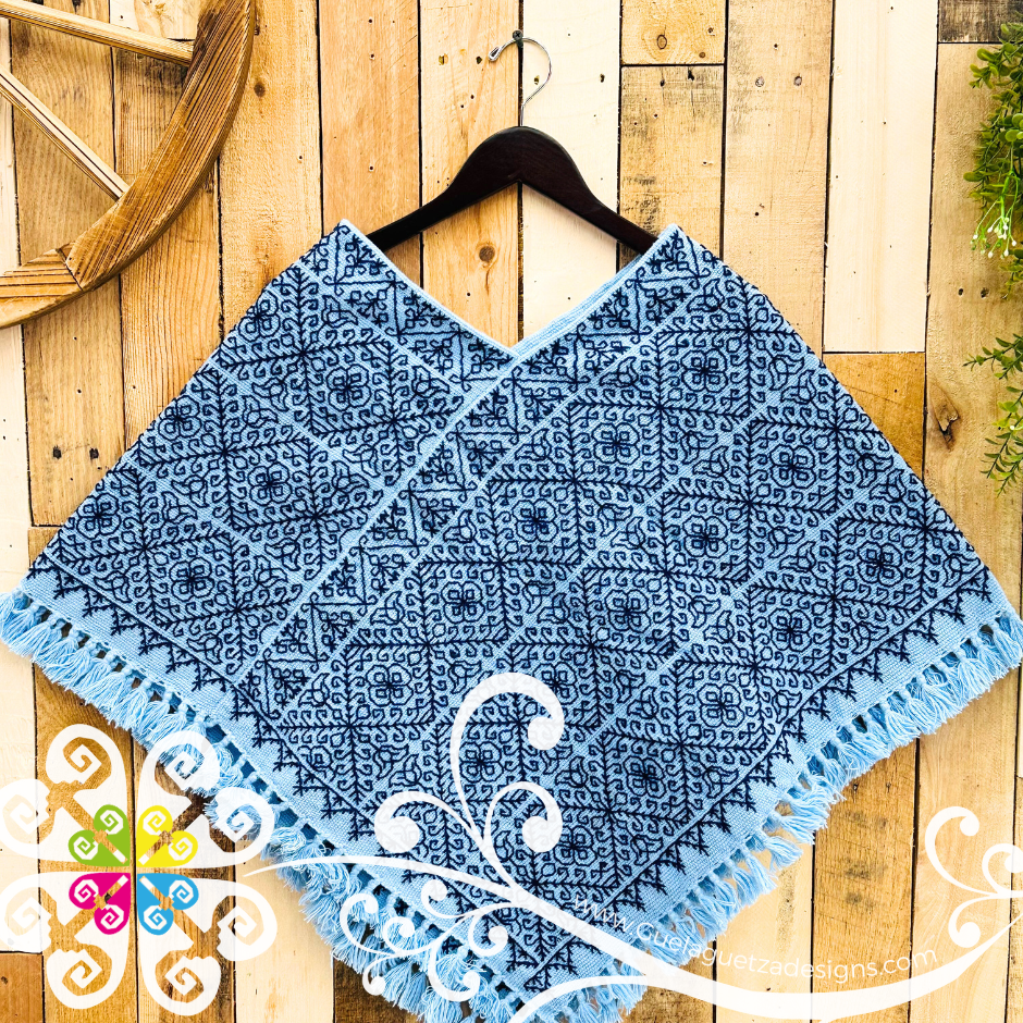 Puntada Antigua Design Embroider Poncho - Mañanita