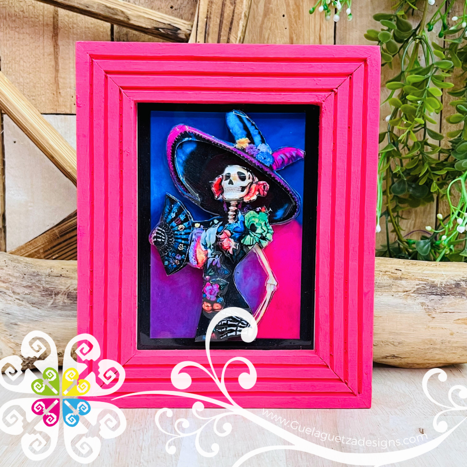 Catrina - Encapsulado Wood Frame