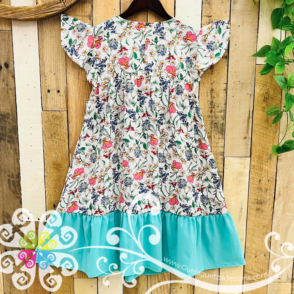 Small Bata Primaveral - Embroider Women Dress