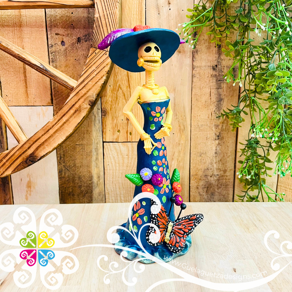 Medium Catrina Elegante Clay Catrina - Michoacan Clay Home