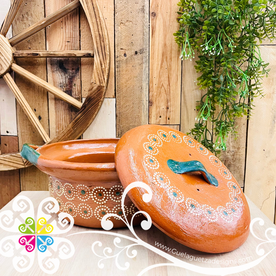 Large Puntos Capula Sencillo Tall Cazuela Barro con Tapa - Capula Sencillo Clay Cazuela