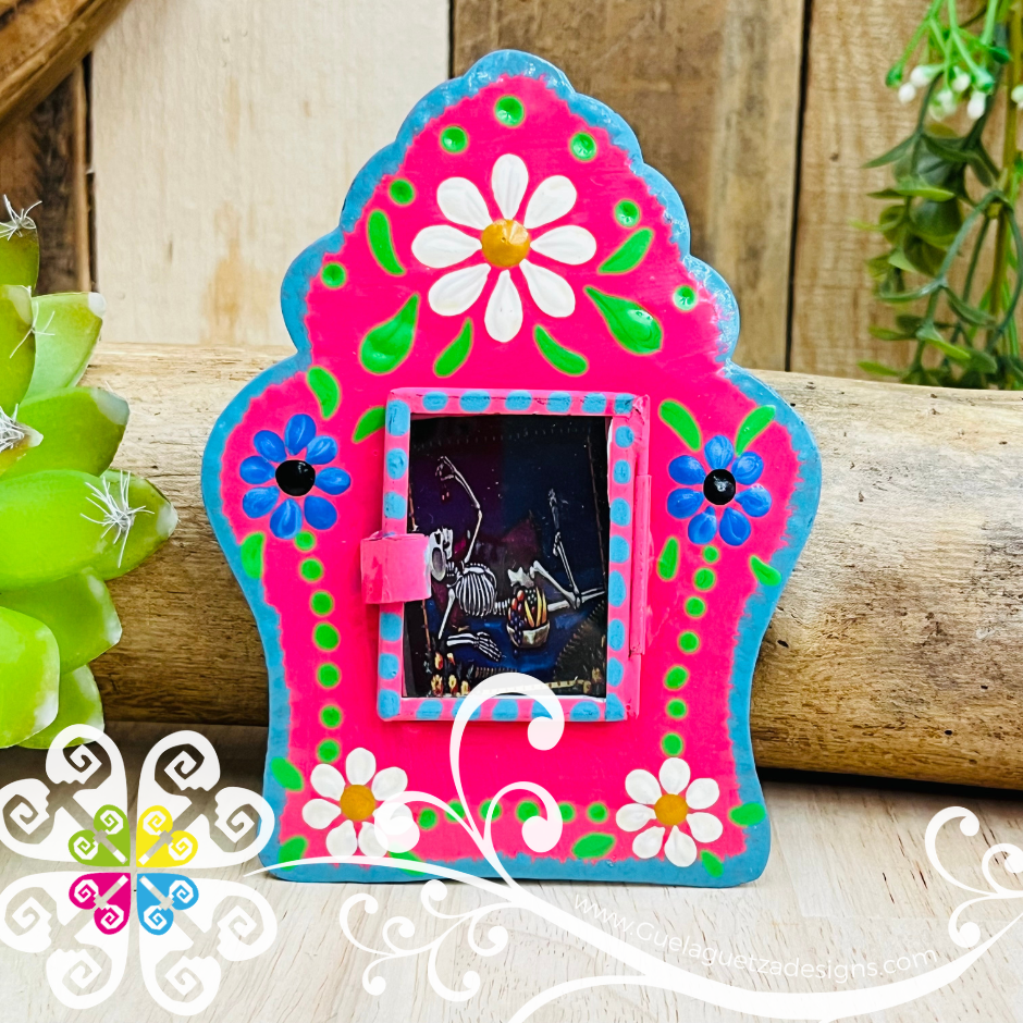 Small Catrina Nicho Frame - Hojalata San Miguel Collection