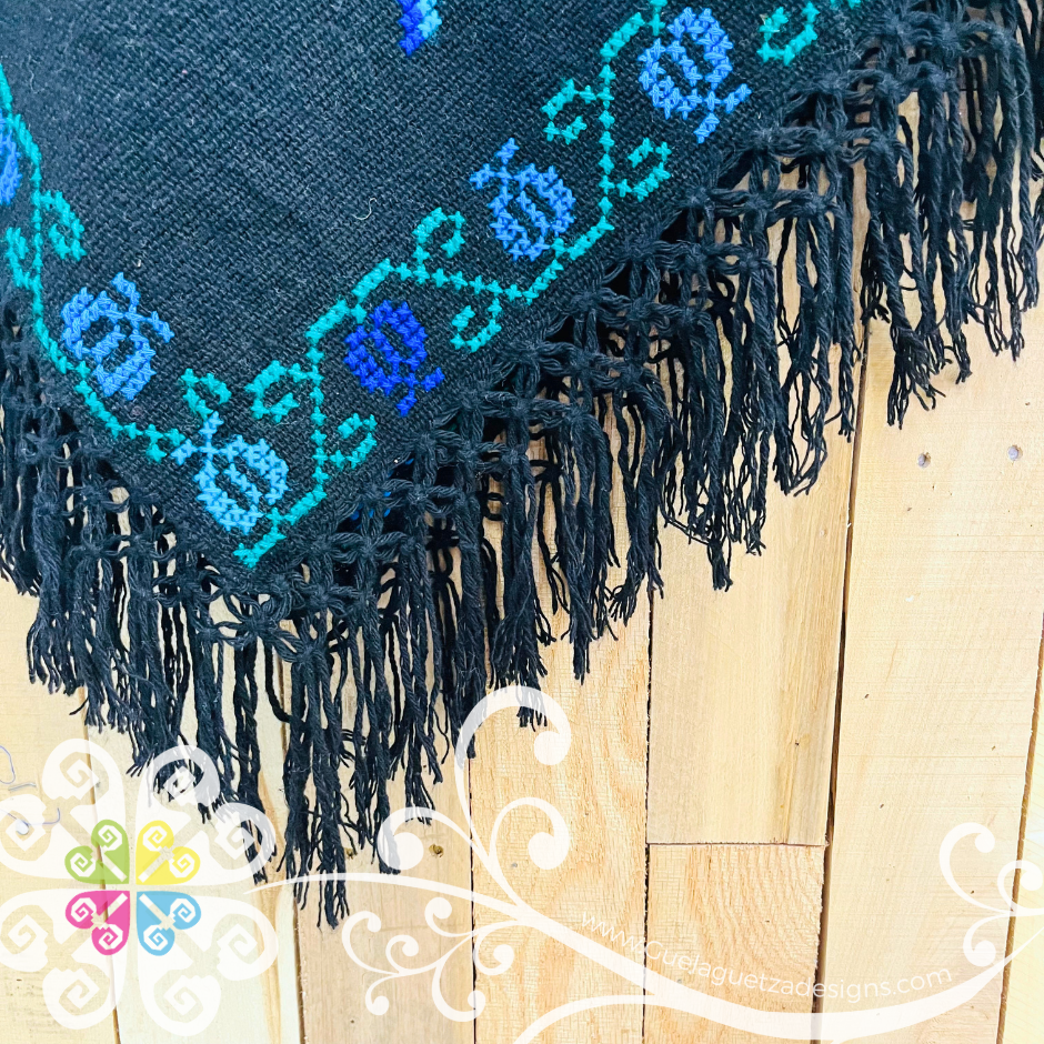 Plus Size Hummingbird Design Black Embroider Poncho - Mañanita