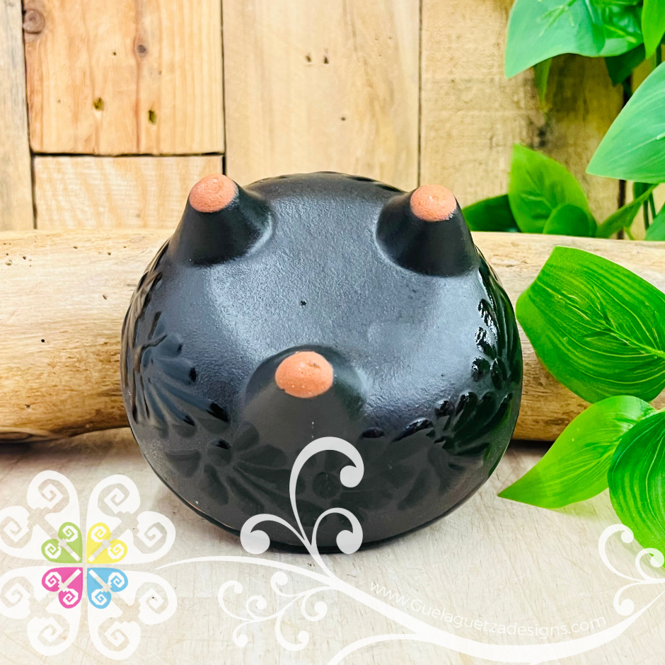 Set of 4 Black Small Espiga Molcajete Barro - Mexican Kitchen