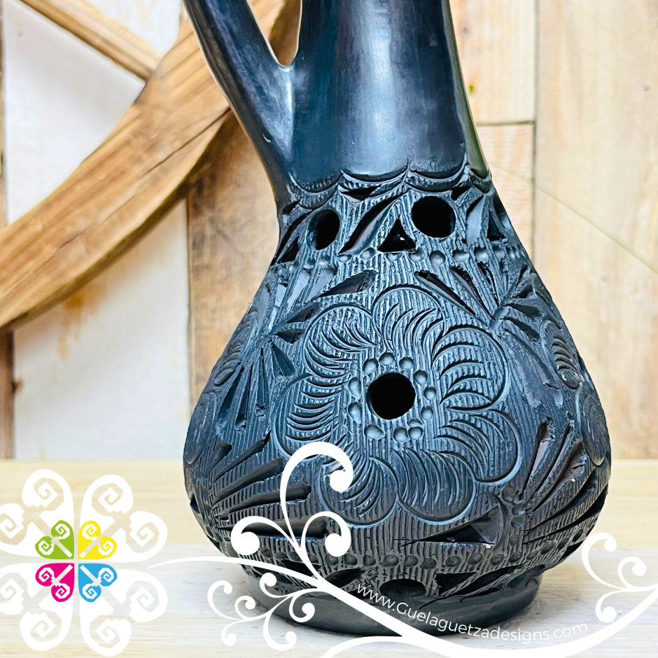Medium Black Clay Pitcher - Barro Negro Oaxaca – Guelaguetza Designs