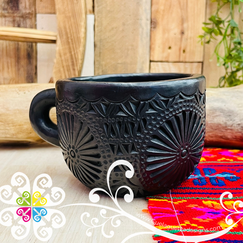 Round Black Clay Calado Mug - Barro Negro Oaxaca