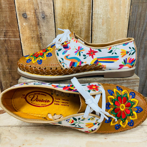 Embroider Loafers Artisan Leather Women Shoes - White Multicolor Otomi