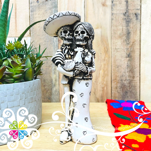 Medium Couple with Rooster - Day of the Dead Decoration Resin Statue