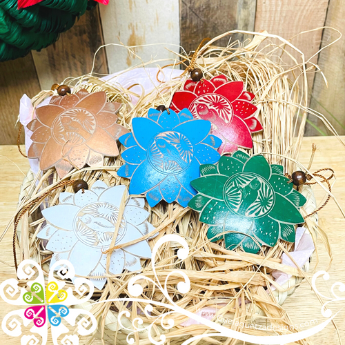 Set of 5 Flora Hand Carved Ornaments - Jicara Ornaments