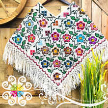 White Floral Design Embroider Poncho - Mañanita