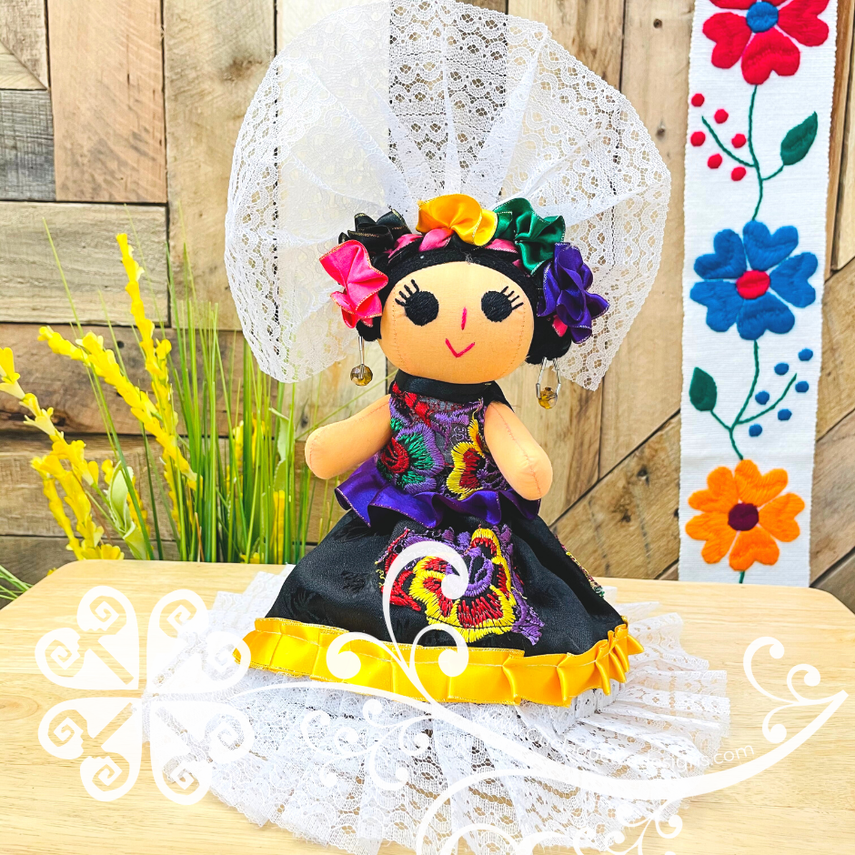 Otomi doll online