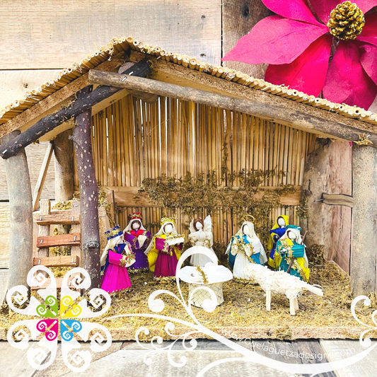 Mini Corn Husk Nativity Set - Nacimiento Navideno