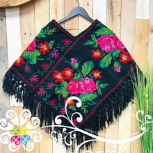 Black Roses Design Embroider Poncho - Mañanita