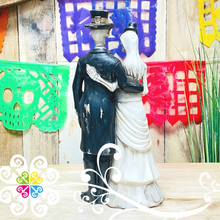 Large Bride and Groom - Day of the Dead Decoration Resin Statue