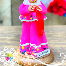 5- Coahuila Little Doll Figurine - Fondant Doll