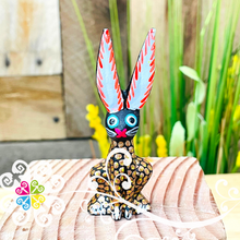 Mini Rabbit Seated Alebrije Handcarve Wood Decoration Figure