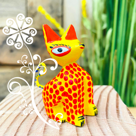 Mini Cat Alebrije Handcarve Wood Decoration Figure