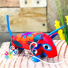 Mini Bull Alebrije Handcarve Wood Decoration Figure