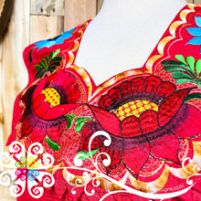 Maroon Big Flower Embroider Apron - Mandil Artesanal
