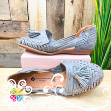 Silver Tassels Flat Shoes - Huarache Piel