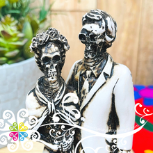 Small Frida y Diego - Day of the Dead Decoration Statue