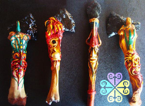 Hacha Prehispanica/ Decoration Hatchet